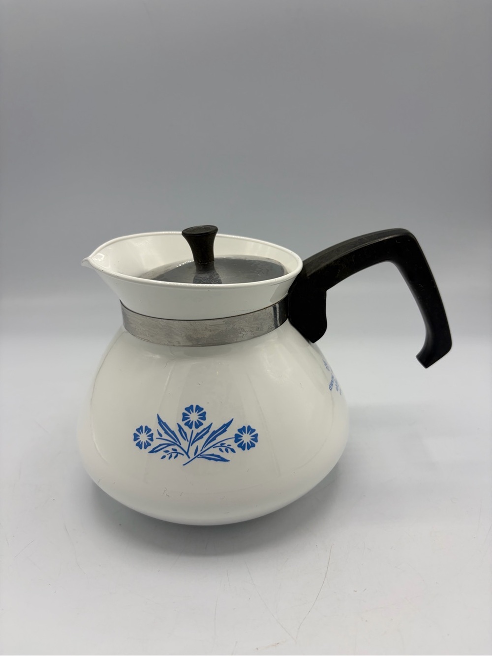 Vintage Corning Ware 6 Cup Cornflower Blue Tea Pot Kettle W/ Lid USA